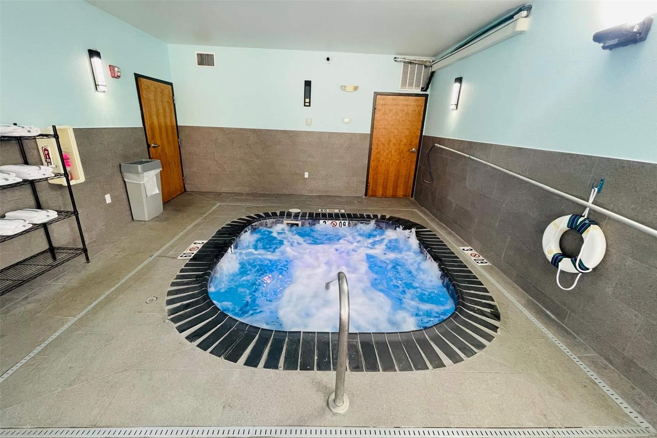 Wingate by Wyndham Vienna Parkersburg 22/48