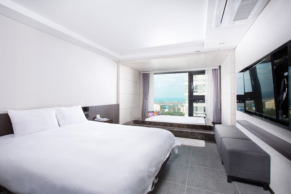 Hotel Air City Jeju 18/63