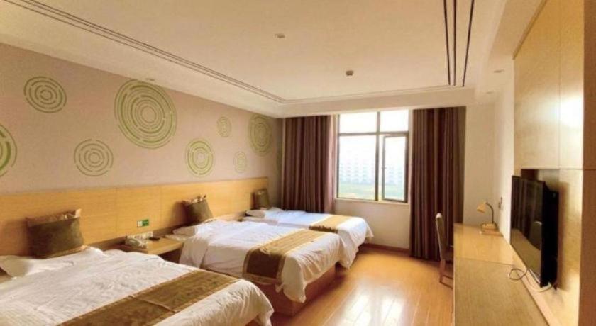 GreenTree Inn ShangHai Fengxian District XiaoTang Road Hotel 30/50