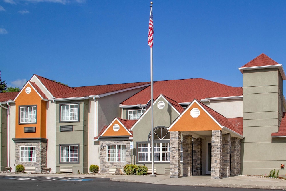 Quality Inn & Suites Maggie Valley - Cherokee Area 2/59