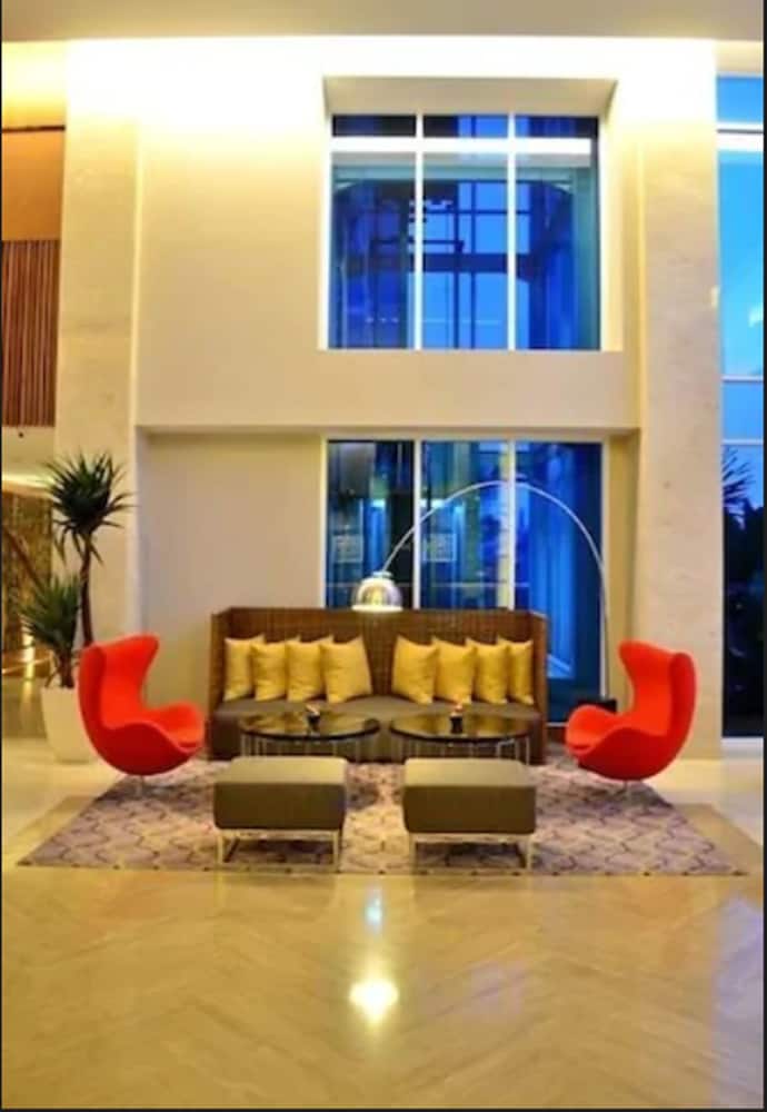 Emersia Hotel Resort 31/50