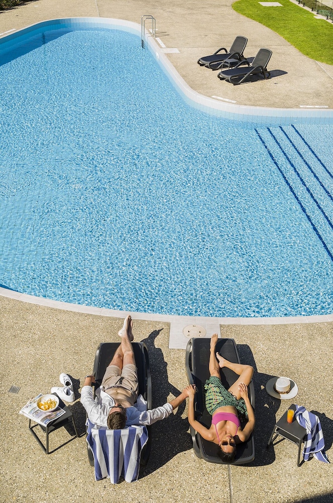 Berri Hotel 61/63