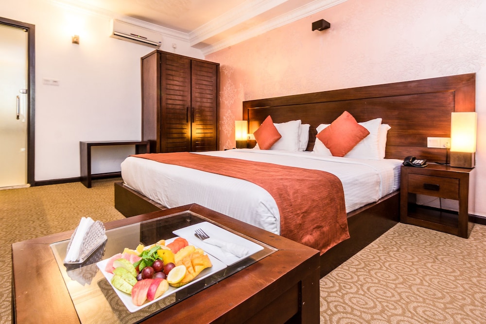Ceylon City Hotel Colombo 16/39
