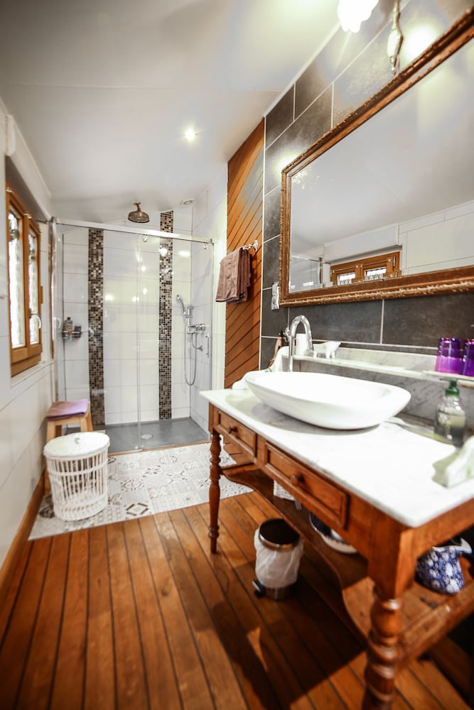 Le Petit Tertre - Chambres D'hotes 4/65