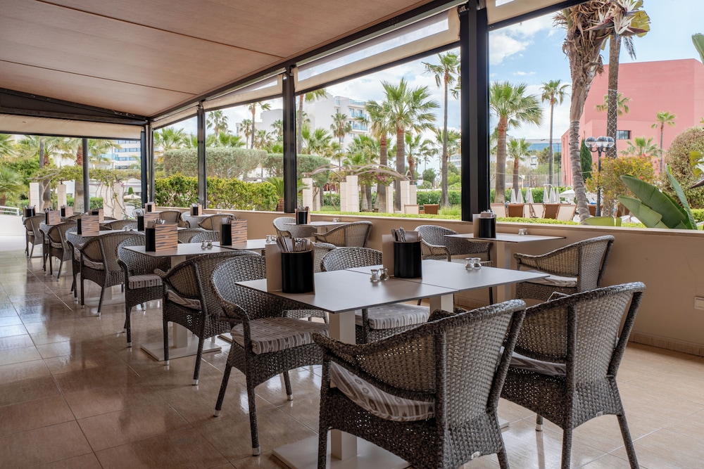 Cala Millor Garden Hotel - Adults Only 55/64