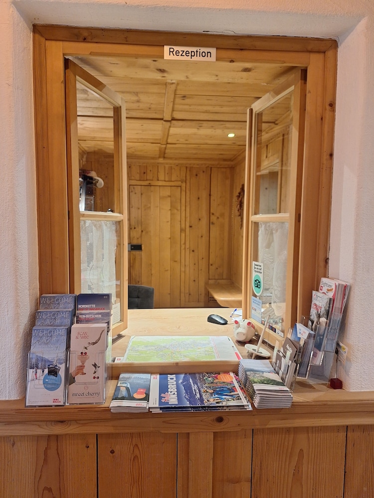 Sweet Cherry Boutique Guesthouse Tyrol 1/28