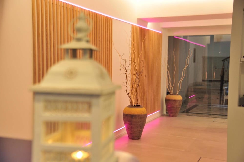 Hermitage Resort and Thermal Spa Hotel 50/76