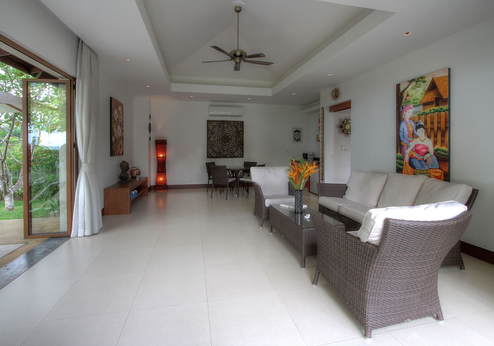 Laguna Villas Boutique Hotel 50/72