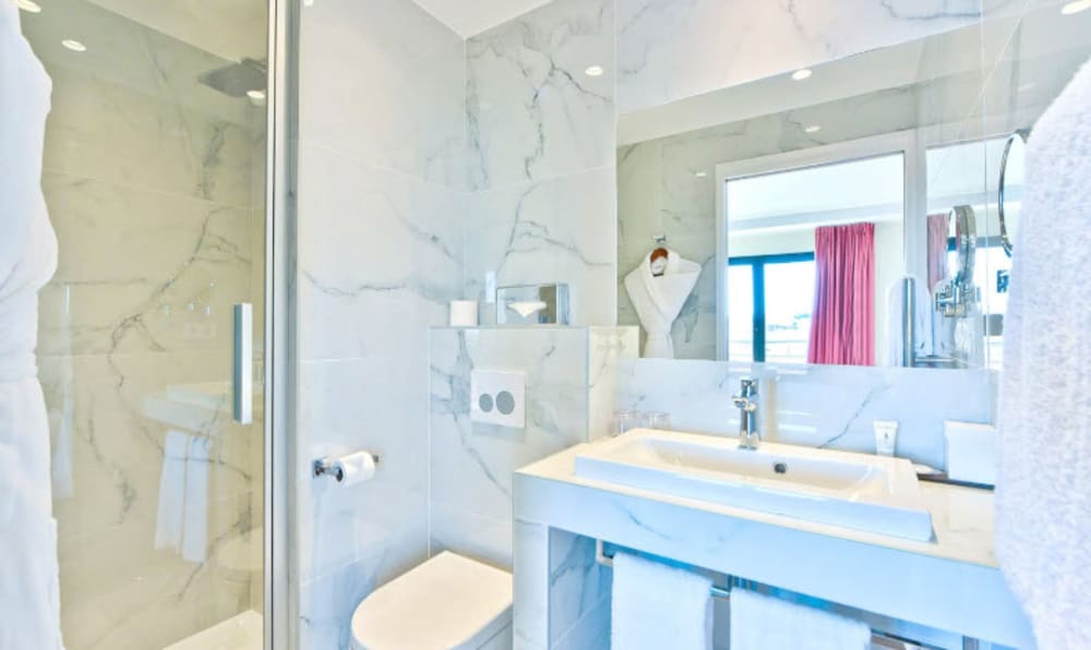 Hotel & Spa La Villa Port d Antibes 49/50