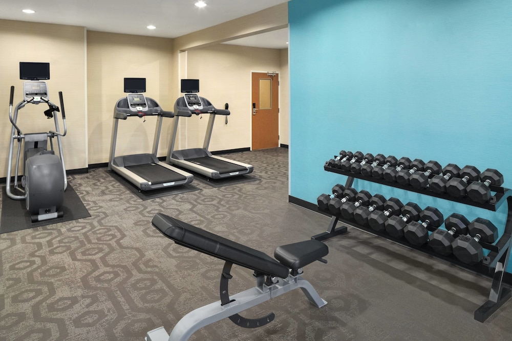 Comfort Inn & Suites Lima Northwest 11/30