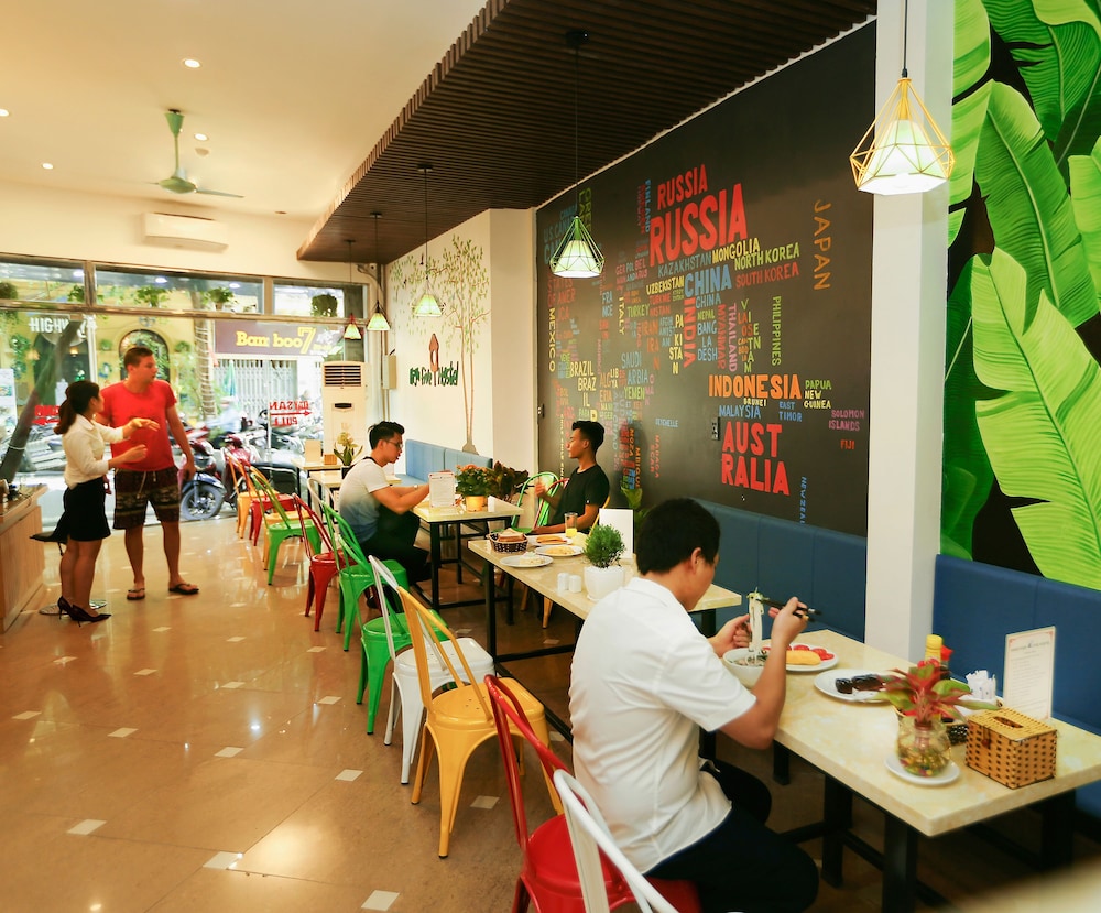 Hanoi High Five Hostel 14/21