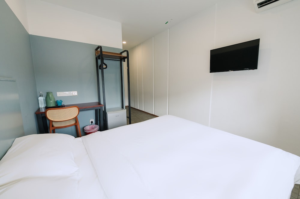Link Boutique Hotel 11/19