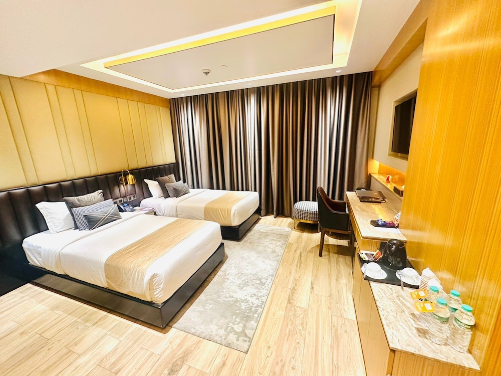 The Zabeer Dhaka 6/50