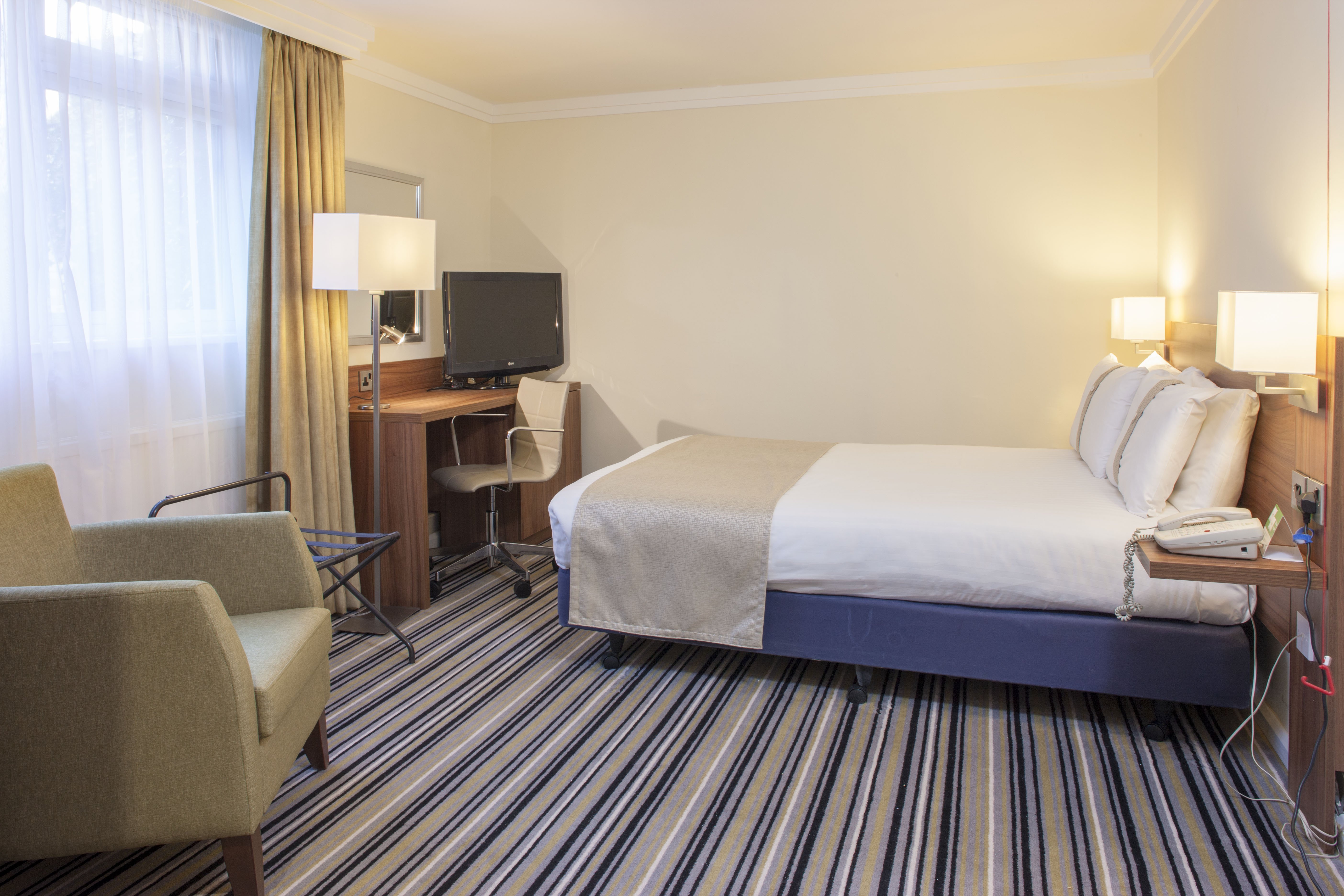 Holiday Inn Ipswich 16/50