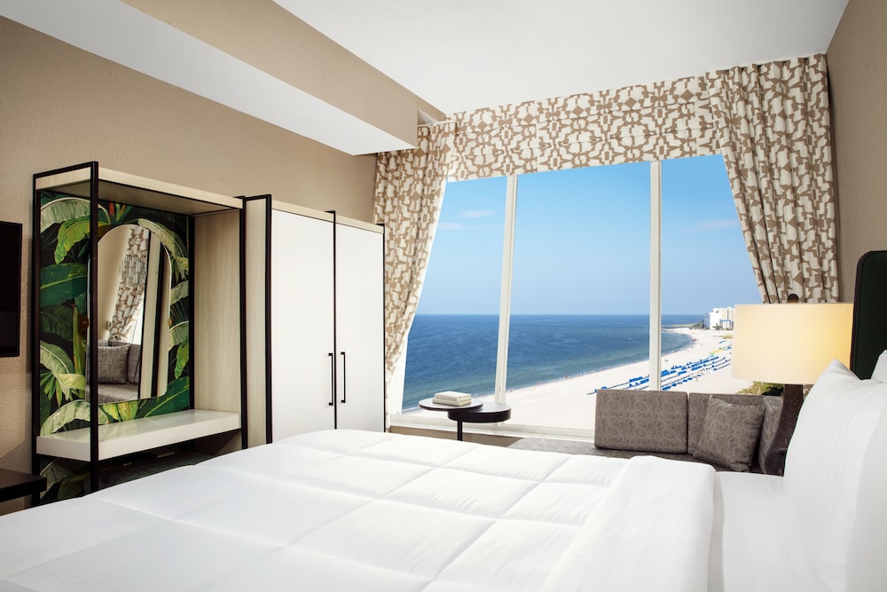 Bellwether Beach Resort 17/54