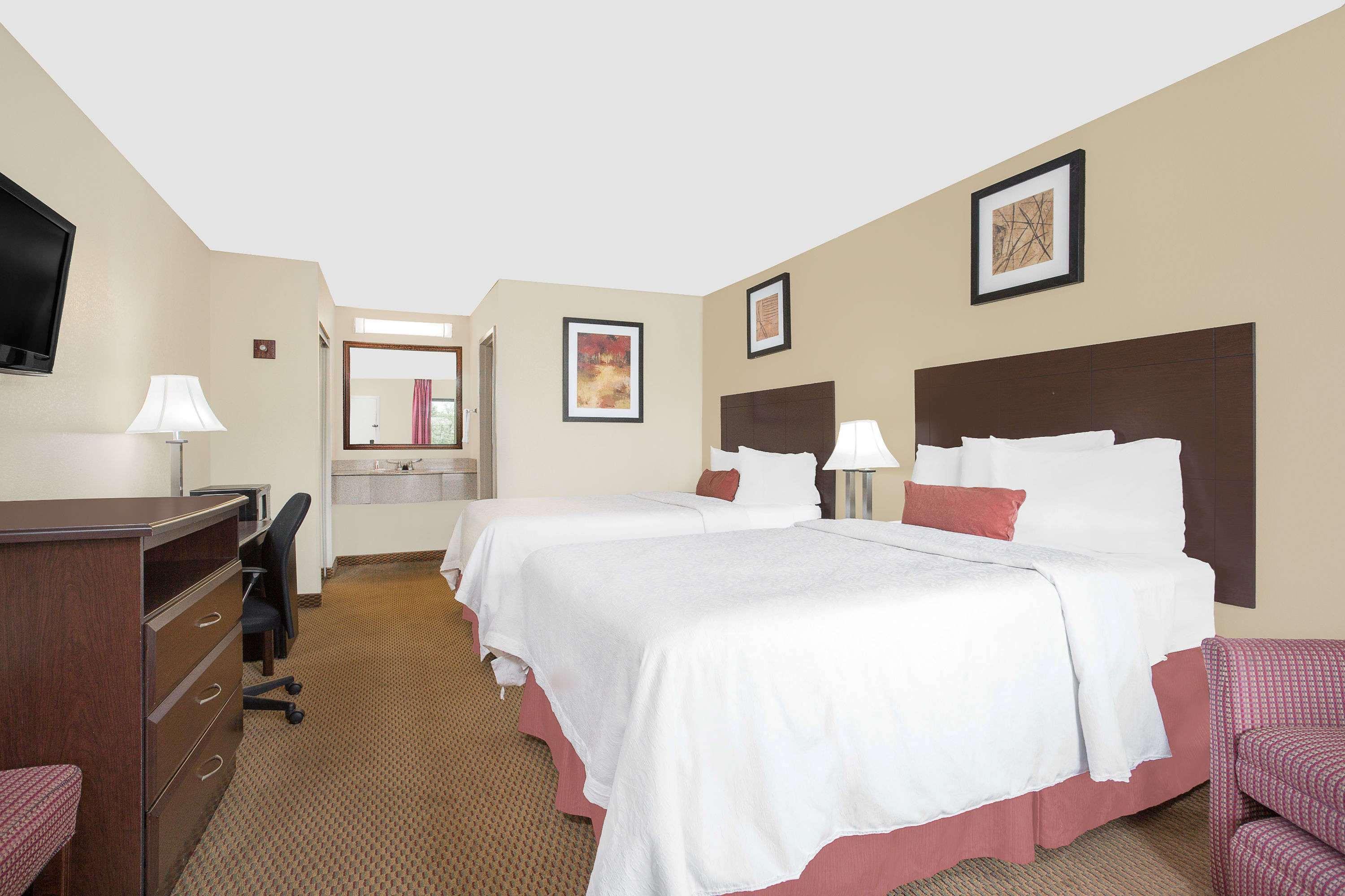 Baymont By Wyndham Greenville, NC 7/17