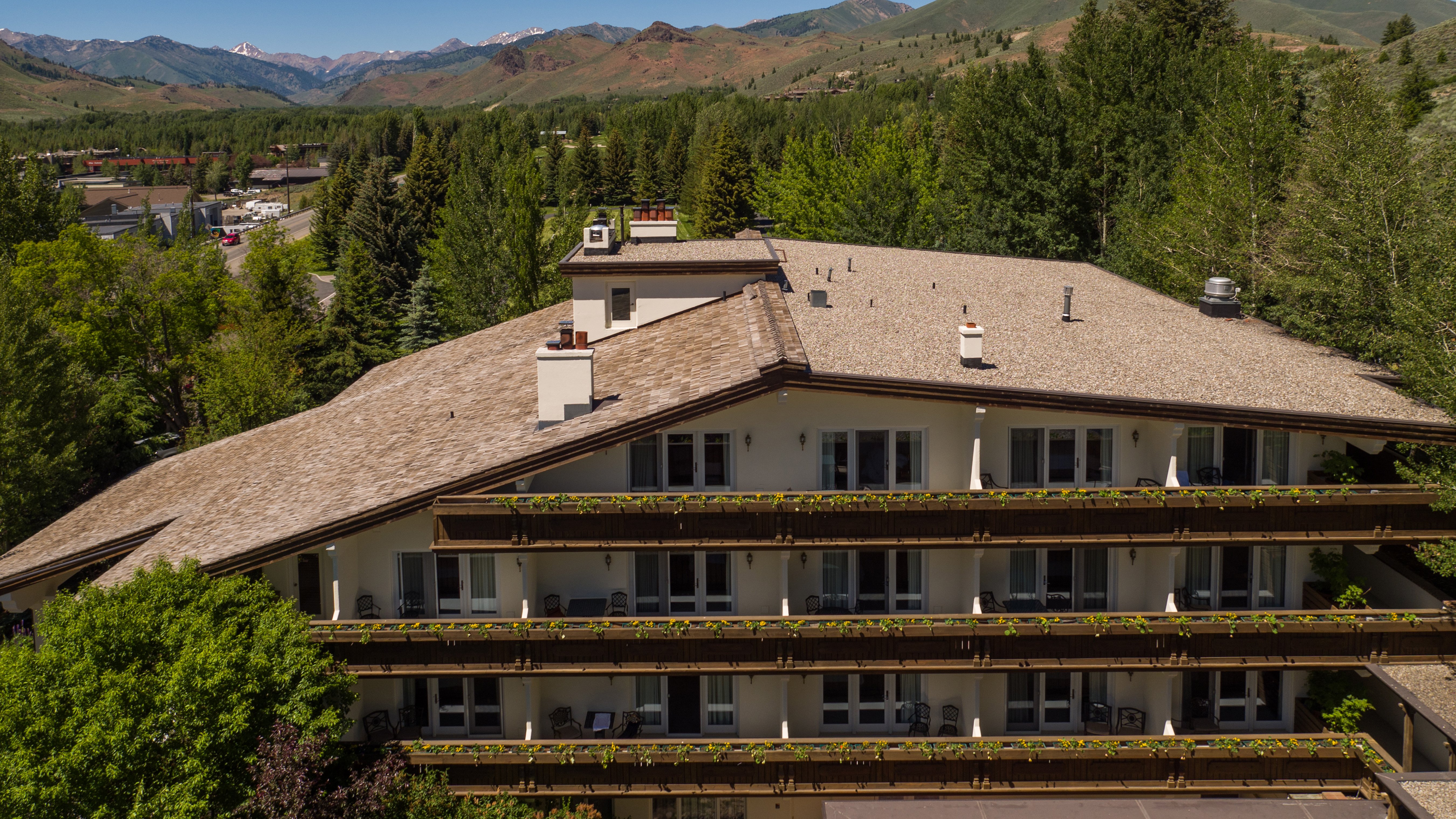 Knob Hill Inn 5/48