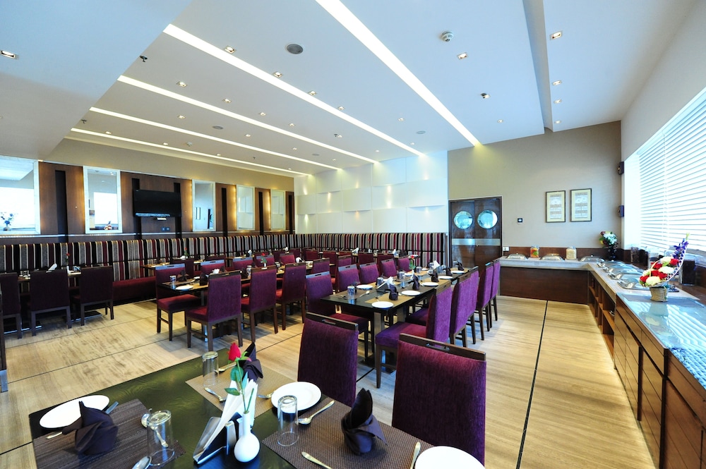 Hotel Suba Star 32/50