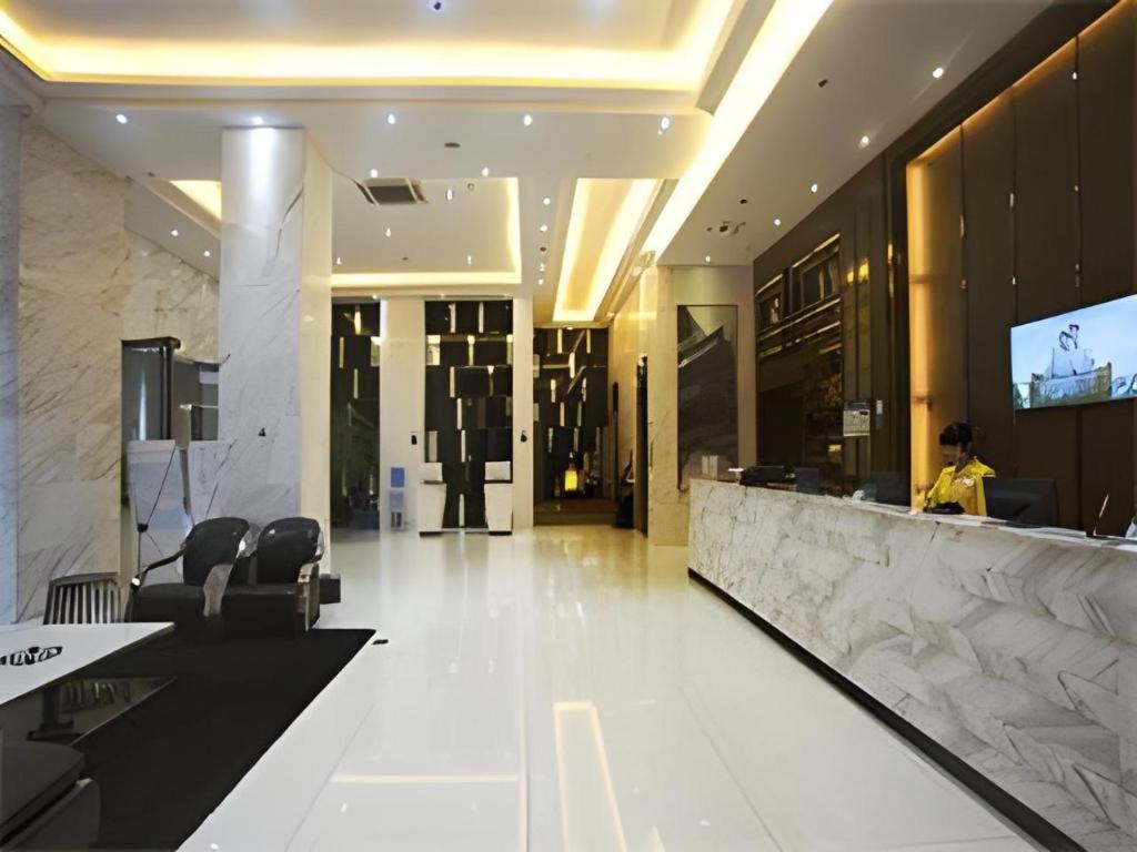 City Comfort Inn (Maoming Xuefu) 10/47