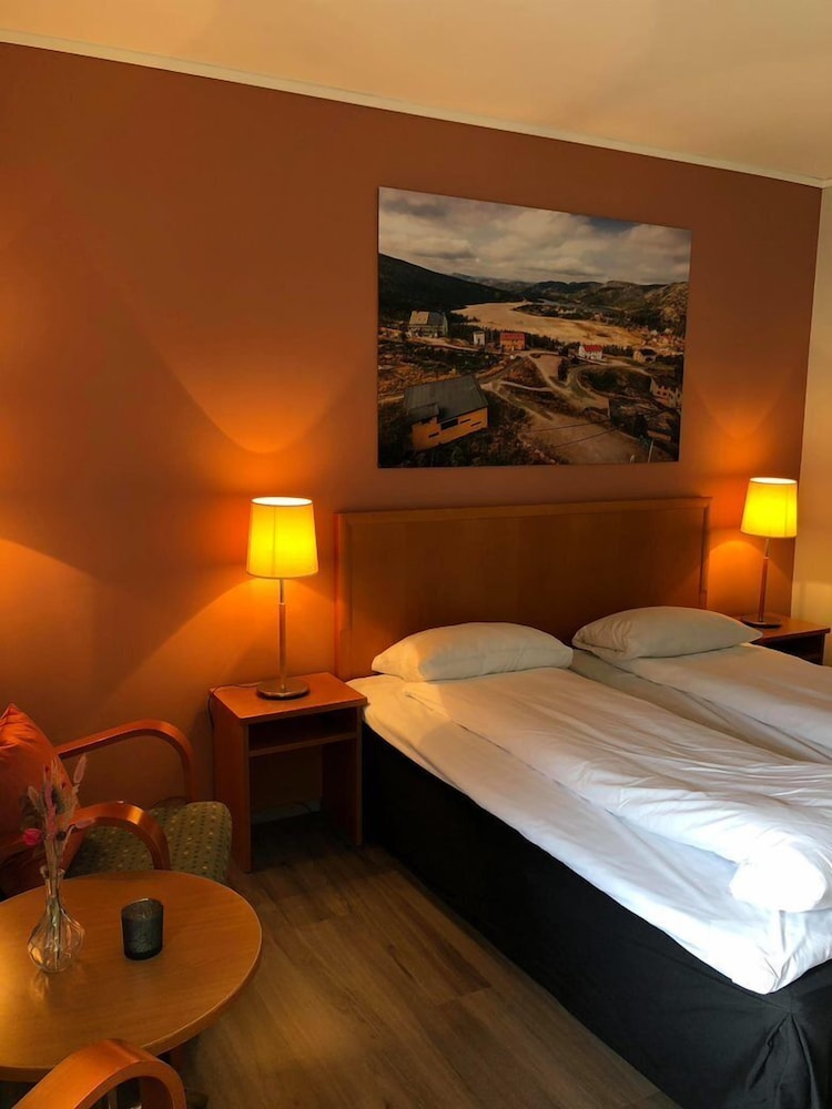 Utsikten Hotel & Resort 33/71