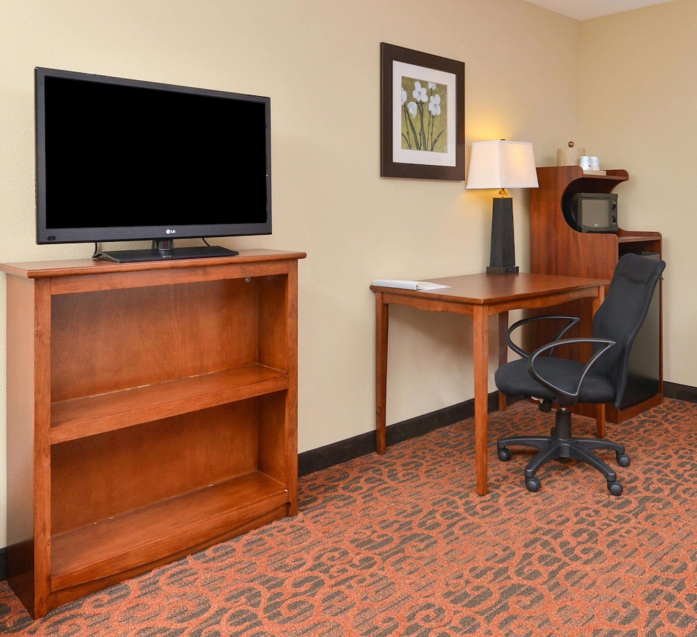 Hampton Inn Muscatine 34/35