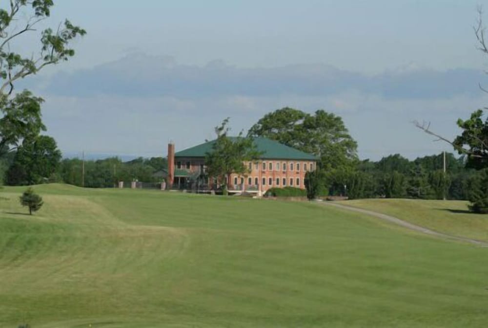 Guest Quarters at The Bridges Golf Club 33/58