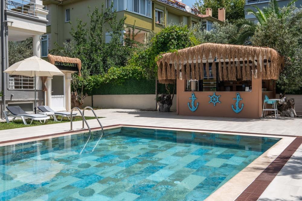 Platanus Hotel 18/20