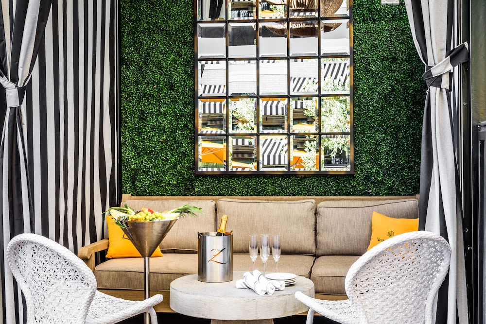 Hotel ZaZa Houston Memorial City 50/57