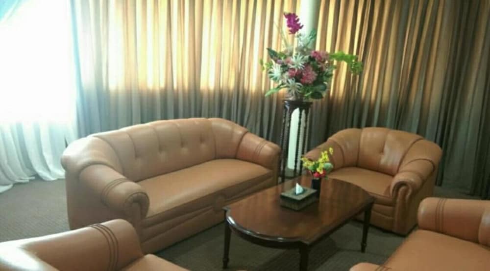 HOTEL MARIAT SORONG 39/54