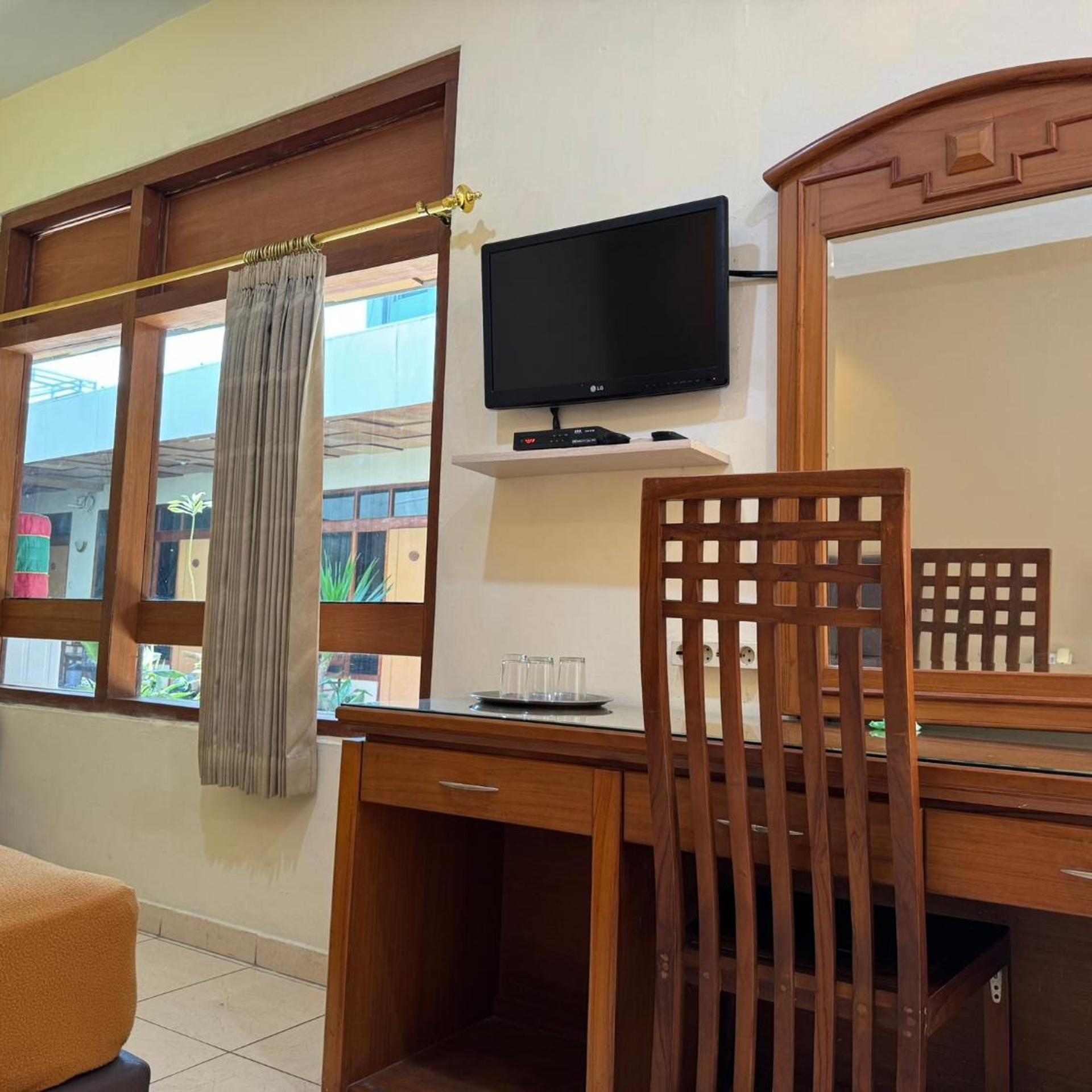 Hotel Priangan 41/50