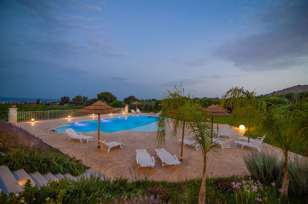 Agriturismo Alle Riserve Cavagrande 46/50