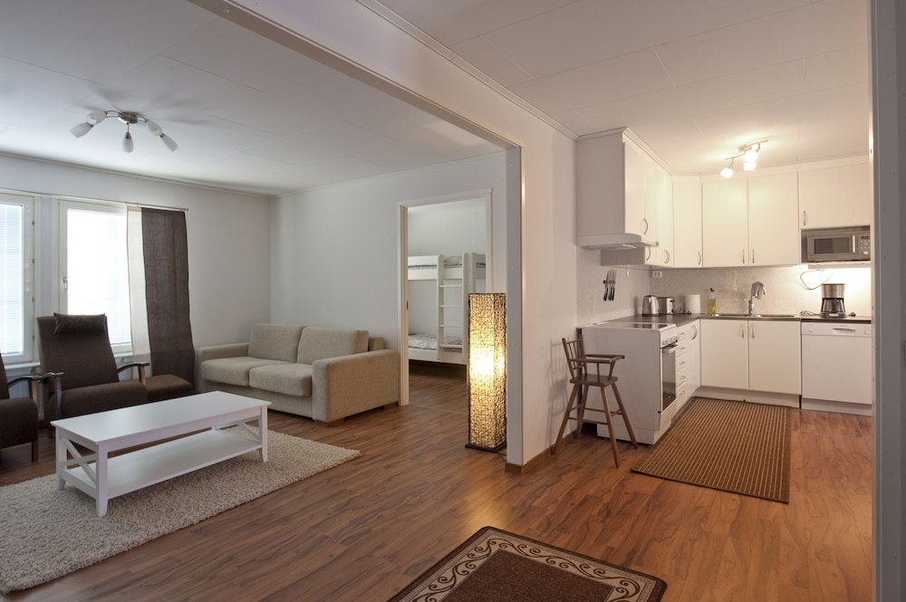 Kajaani Cottages 14/50