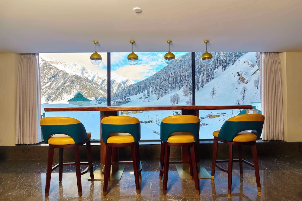 Radisson Sonamarg 28/36