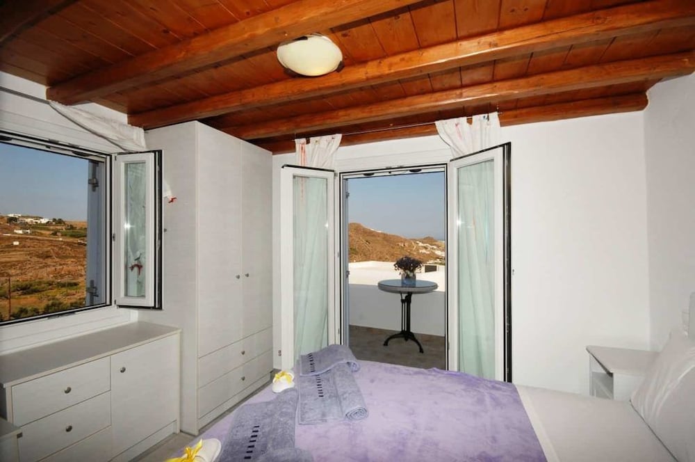 Lino Apartments 19/19