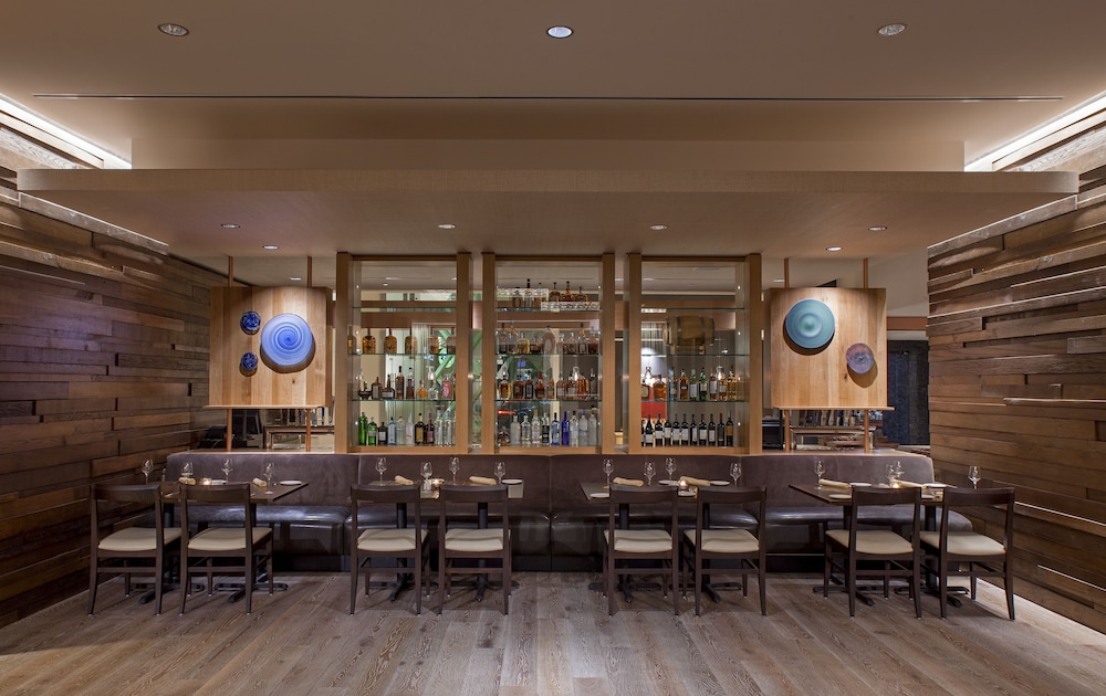 Hyatt Regency Louisville 30/44