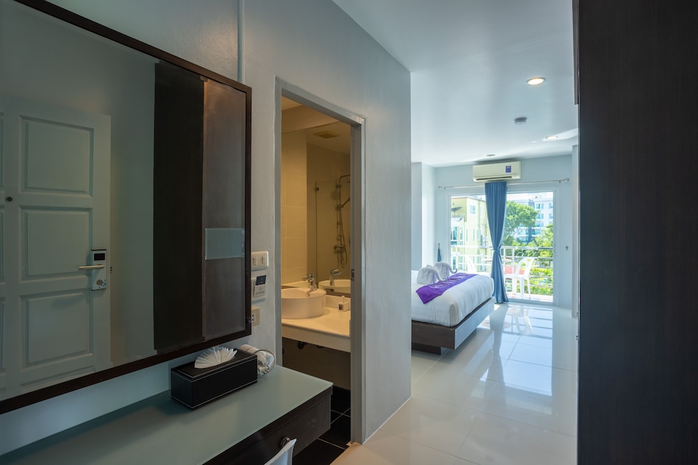 The Great At Patong Residence 33/34