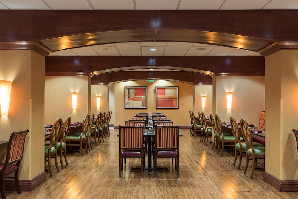 restaurant-cafeteria