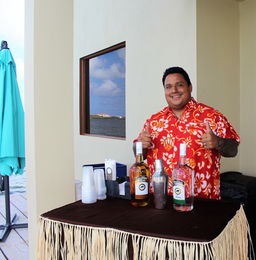 Lina Point Belize Overwater Resort 64/78
