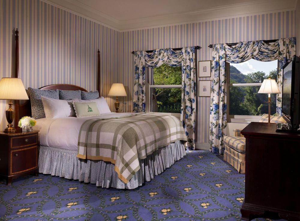 The Omni Homestead Resort 69/92