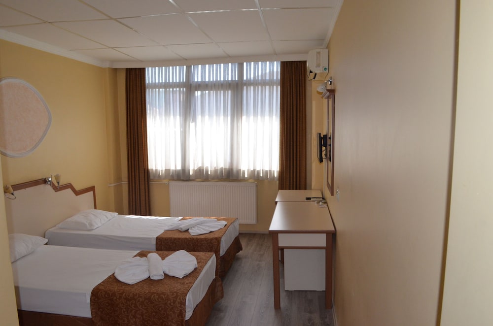 Ayvalik Palas Hotel 20/45