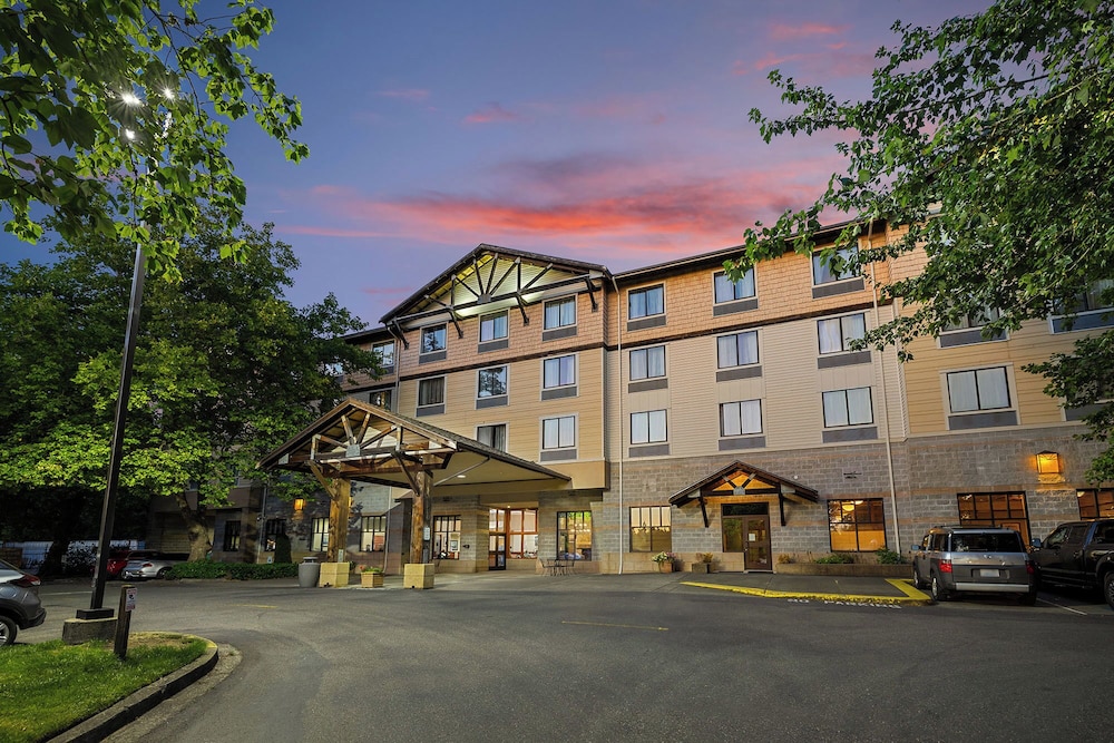The Inn at Gig Harbor 66/71