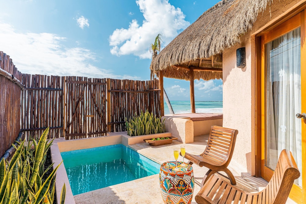 Mahekal Beach Resort 23/48