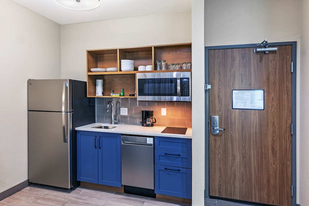 Candlewood Suites Aransas Pass 5/31