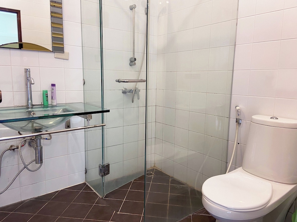 Capital O 631 Blooming Hill Boutique Suites 49/50