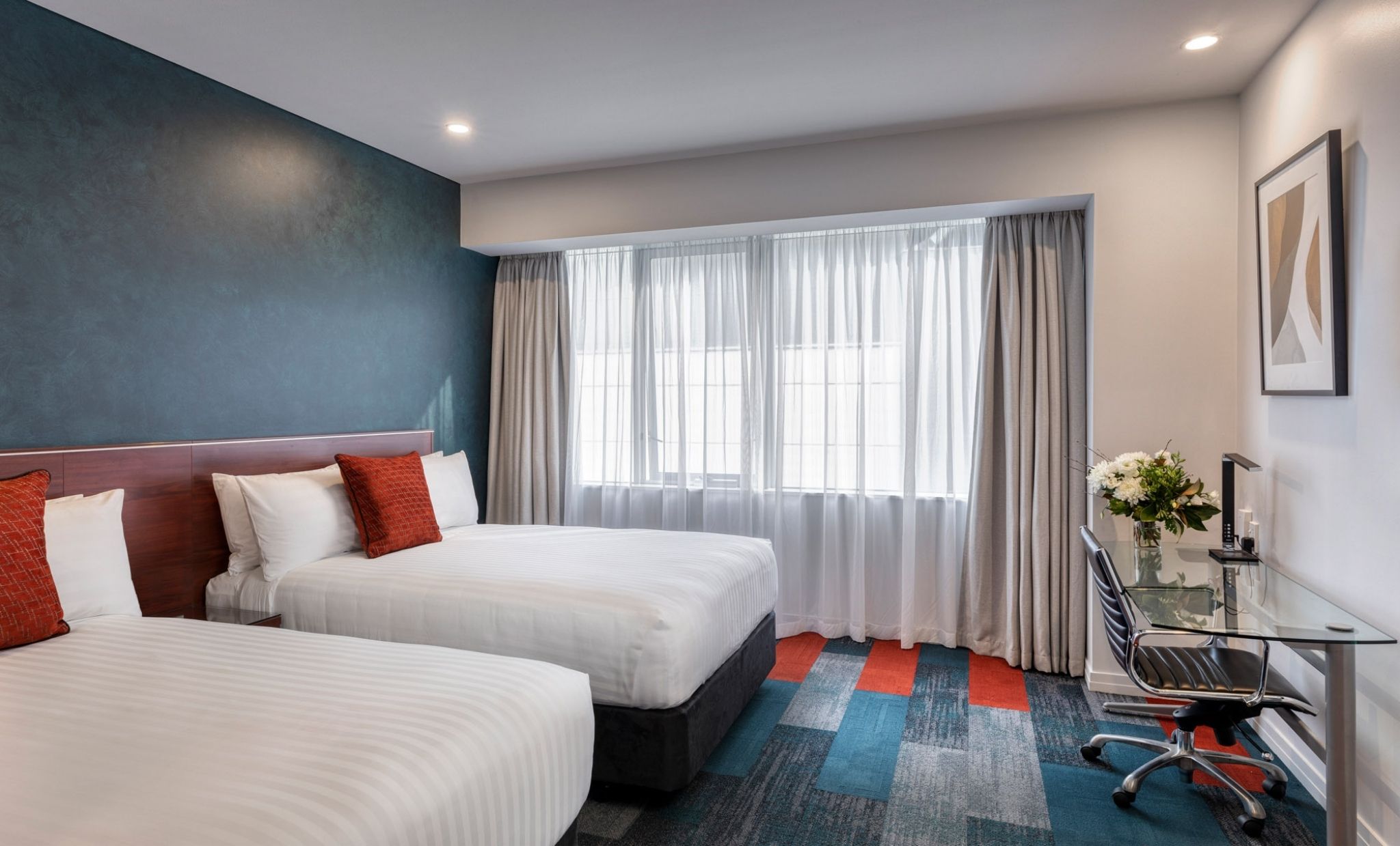 Superior, Twin Beds