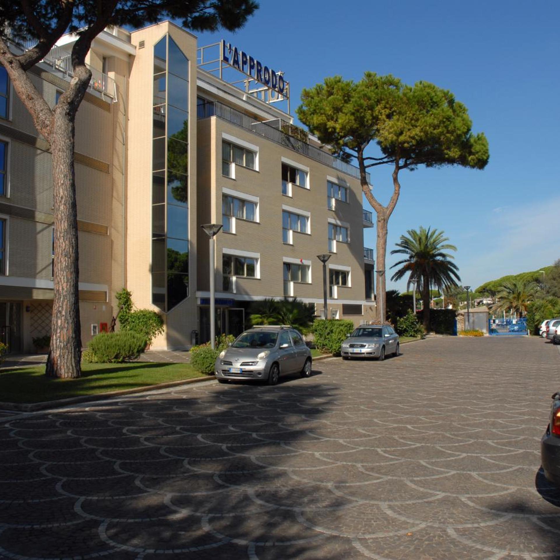 Grand Hotel L Approdo 60/68