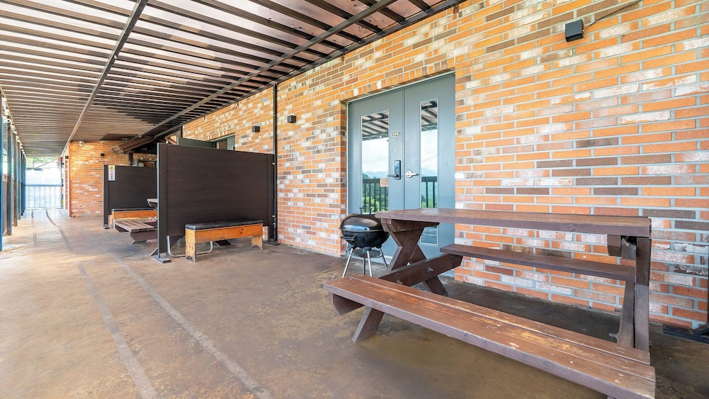 Gapyeong Botanical Pension 24/50