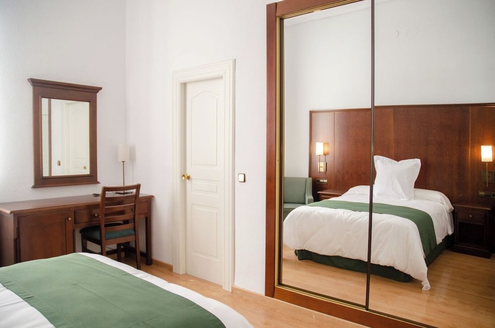 Gran hotel Marmolejo 5/28