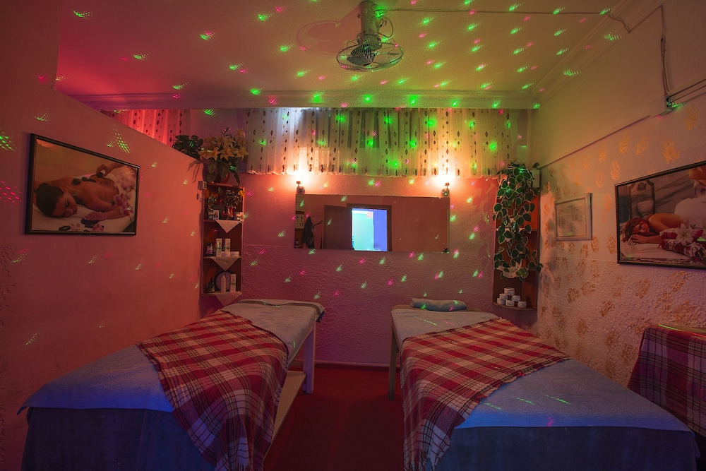 Kleopatra Arsi Hotel 44/78
