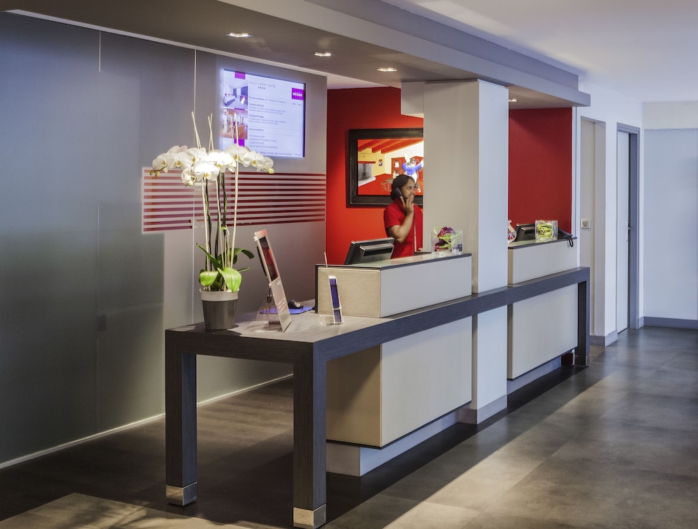 Mercure Lorient Centre Hotel 3/68